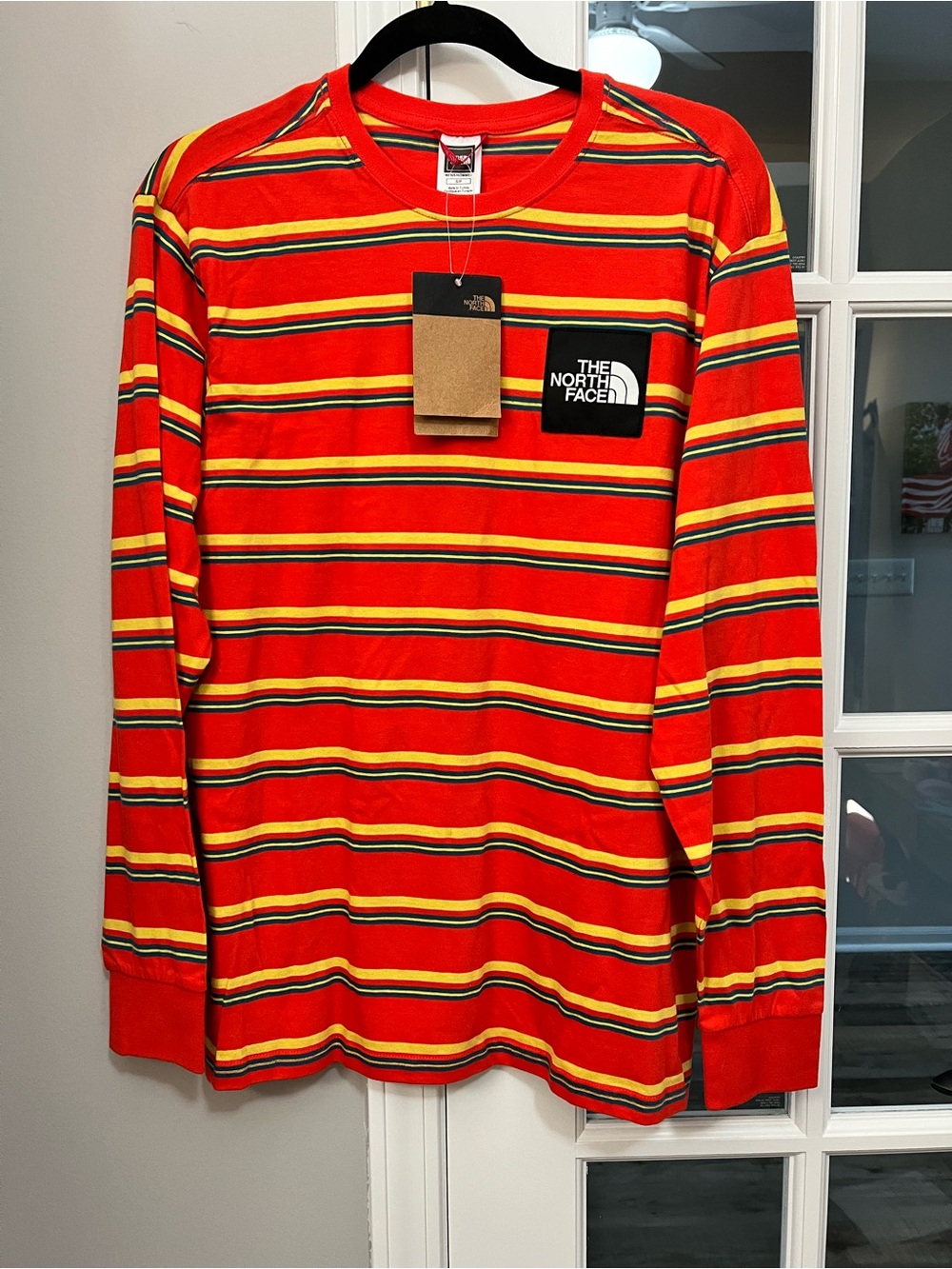 The North Face Men’s Boruda fiery Red Striped Long-Sleeve T-Shirt size S NWT